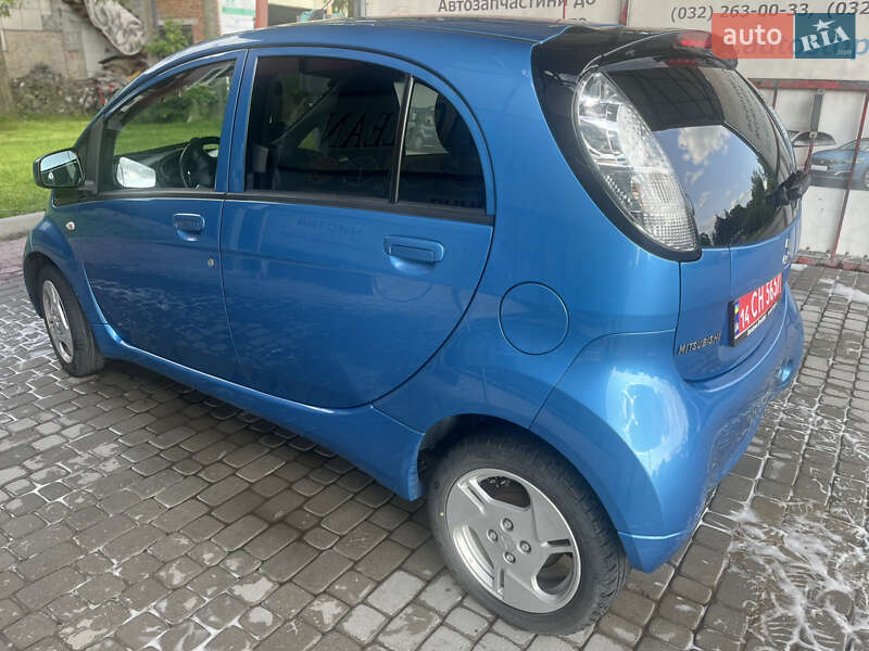Хэтчбек Mitsubishi i-MiEV 2011 в Львове