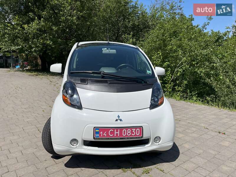 Хетчбек Mitsubishi i-MiEV 2012 в Львові