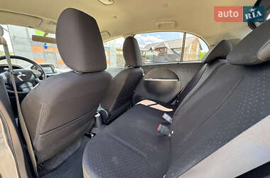 Хэтчбек Mitsubishi i-MiEV 2011 в 