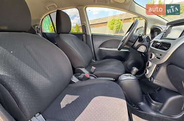 Хэтчбек Mitsubishi i-MiEV 2011 в 