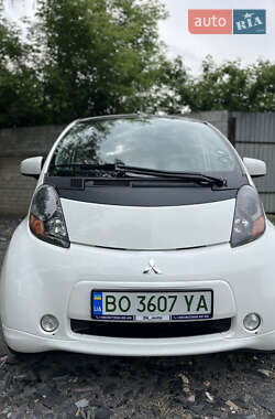 Хэтчбек Mitsubishi i-MiEV 2011 в Кременце