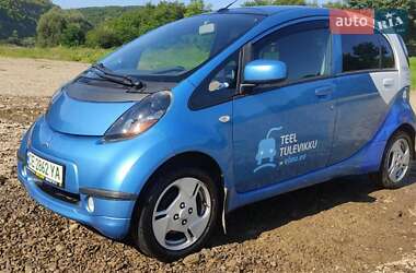 Хэтчбек Mitsubishi i-MiEV 2012 в Кицмани