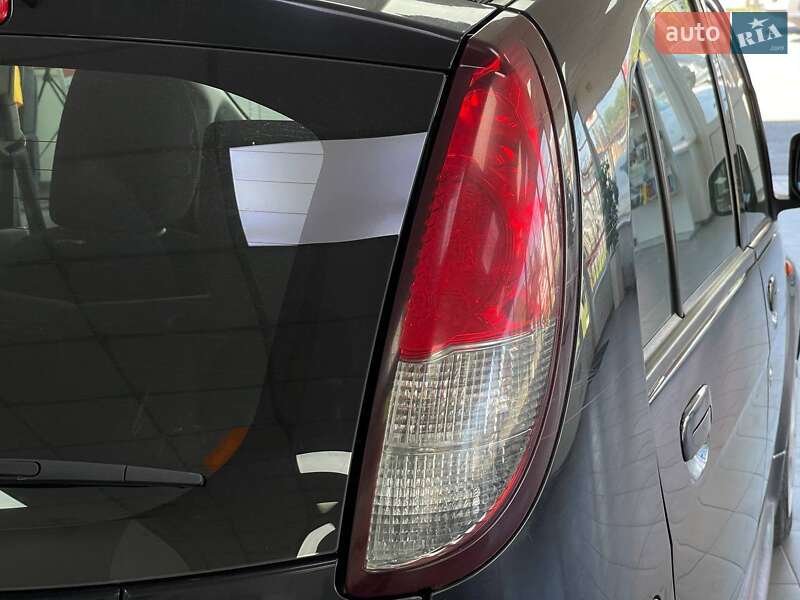 Хэтчбек Mitsubishi i-MiEV 2011 в Киеве