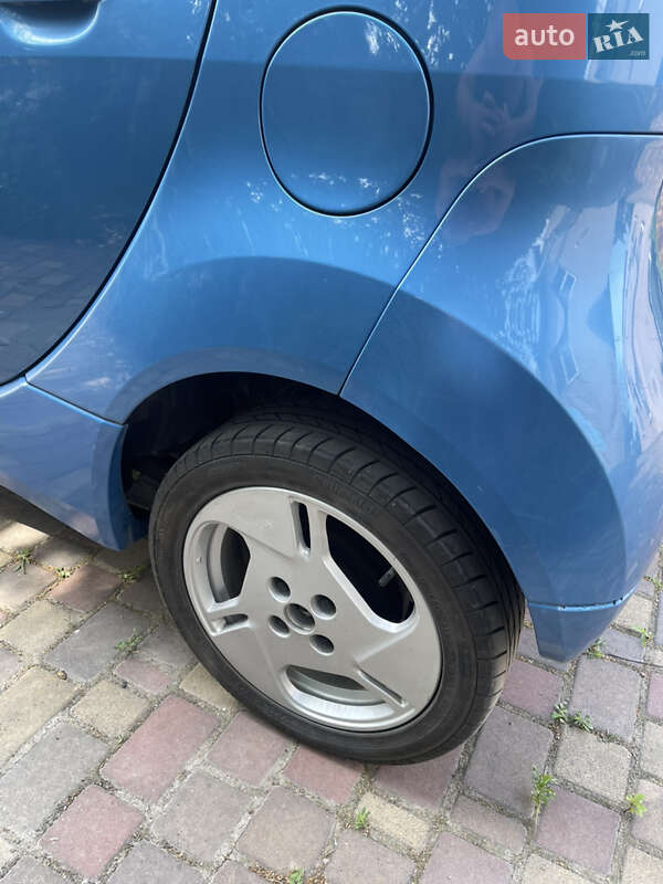 Хэтчбек Mitsubishi i-MiEV 2011 в Днепре
