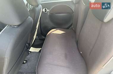 Хэтчбек Mitsubishi i-MiEV 2011 в 