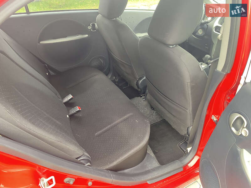 Хетчбек Mitsubishi i-MiEV 2010 в Луцьку