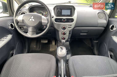 Хэтчбек Mitsubishi i-MiEV 2010 в 