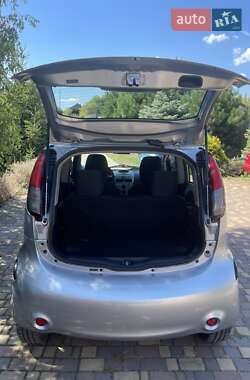 Хэтчбек Mitsubishi i-MiEV 2011 в 