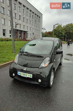 Хэтчбек Mitsubishi i-MiEV 2012 в Виннице