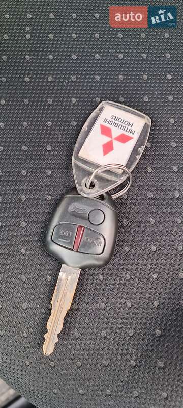 Хэтчбек Mitsubishi i-MiEV 2010 в Луцке