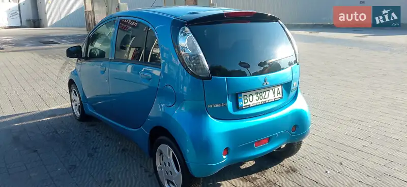 Mitsubishi i-MiEV 2011