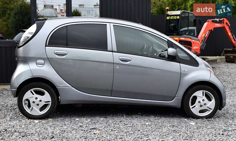 Хэтчбек Mitsubishi i-MiEV 2011 в Дрогобыче фото 13 Хэтчбек Mitsubishi i-MiEV 2011 в Дрогобыче