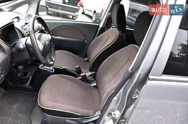 Хетчбек Mitsubishi i-MiEV 2011 в 