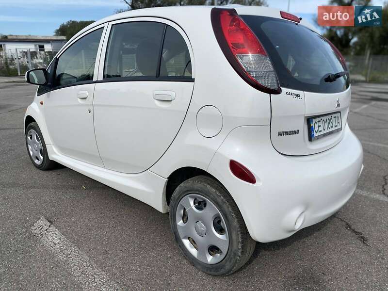 Хэтчбек Mitsubishi i-MiEV 2012 в Черновцах фото 6 Хэтчбек Mitsubishi i-MiEV 2012 в Черновцах