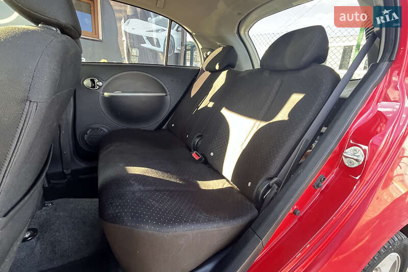 Хэтчбек Mitsubishi i-MiEV 2010 в Стрые