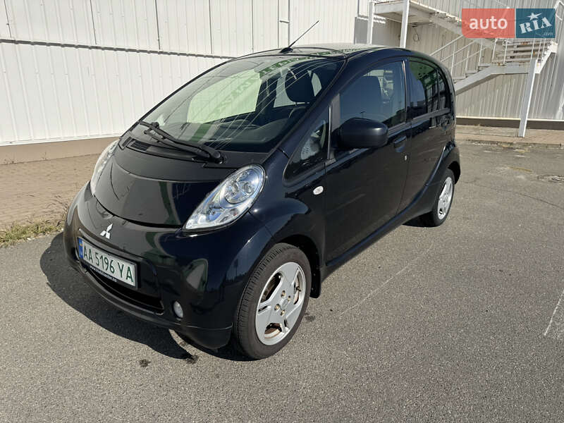 Хетчбек Mitsubishi i-MiEV 2015 в Києві