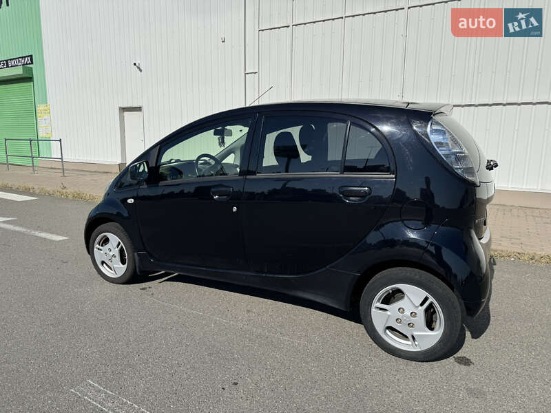 Хетчбек Mitsubishi i-MiEV 2015 в Києві