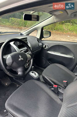 Хэтчбек Mitsubishi i-MiEV 2010 в 