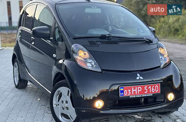 Хэтчбек Mitsubishi i-MiEV 2012 в 