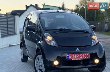 Хэтчбек Mitsubishi i-MiEV 2012 в 