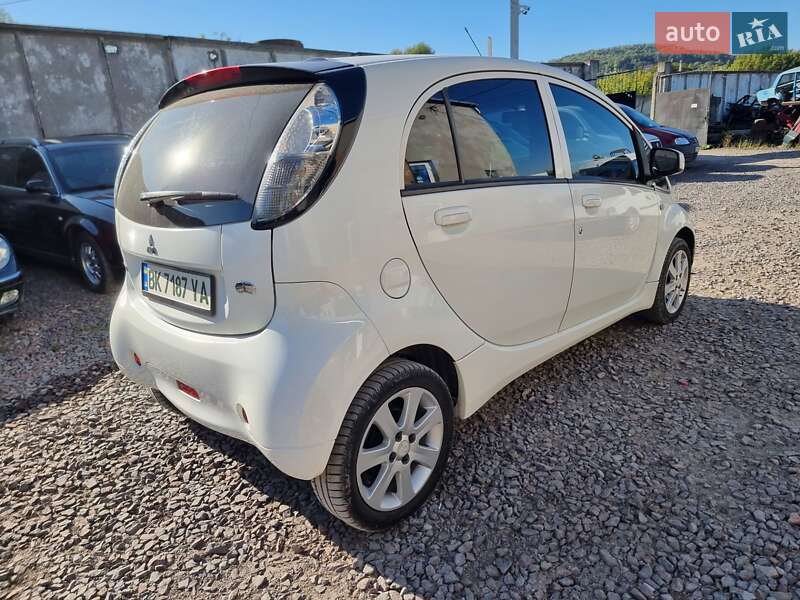 Хетчбек Mitsubishi i-MiEV 2011 в Кременці фото 7 Хетчбек Mitsubishi i-MiEV 2011 в Кременці