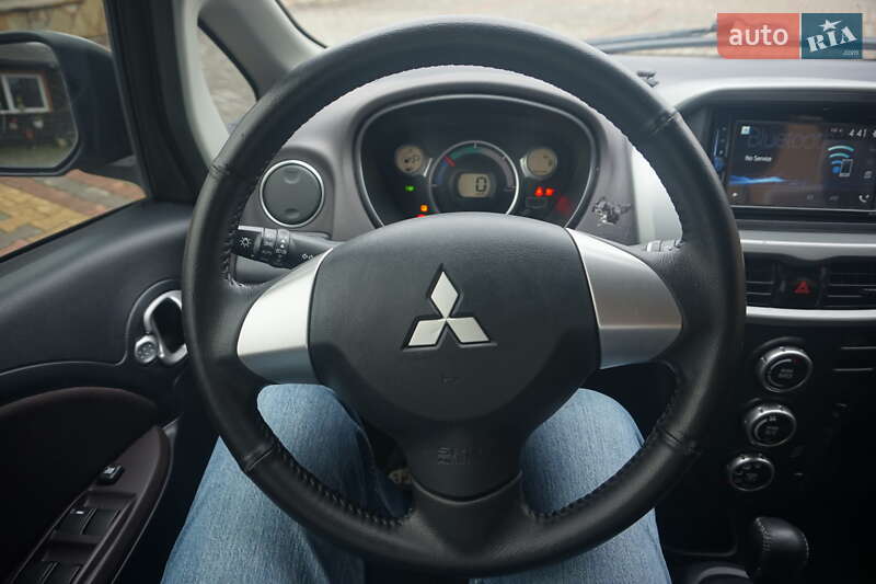 Хэтчбек Mitsubishi i-MiEV 2014 в Самборе