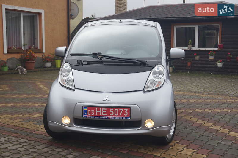 Хэтчбек Mitsubishi i-MiEV 2014 в Самборе