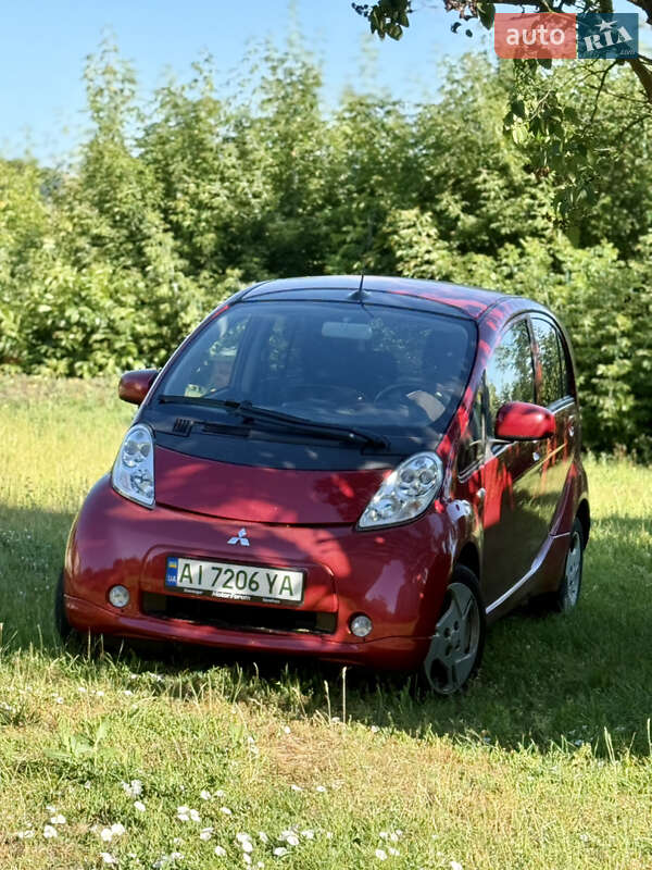 Mitsubishi i-MiEV 2015