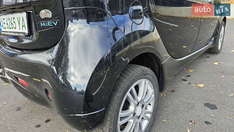 Хетчбек Mitsubishi i-MiEV 2011 в Дніпрі фото 61 Хетчбек Mitsubishi i-MiEV 2011 в Дніпрі