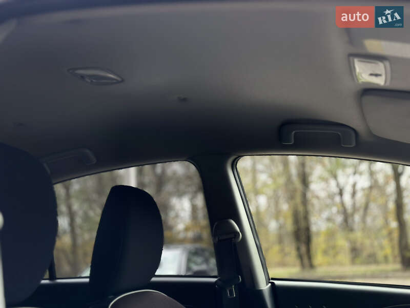 Хэтчбек Mitsubishi i-MiEV 2012 в Житомире фото 21 Хэтчбек Mitsubishi i-MiEV 2012 в Житомире