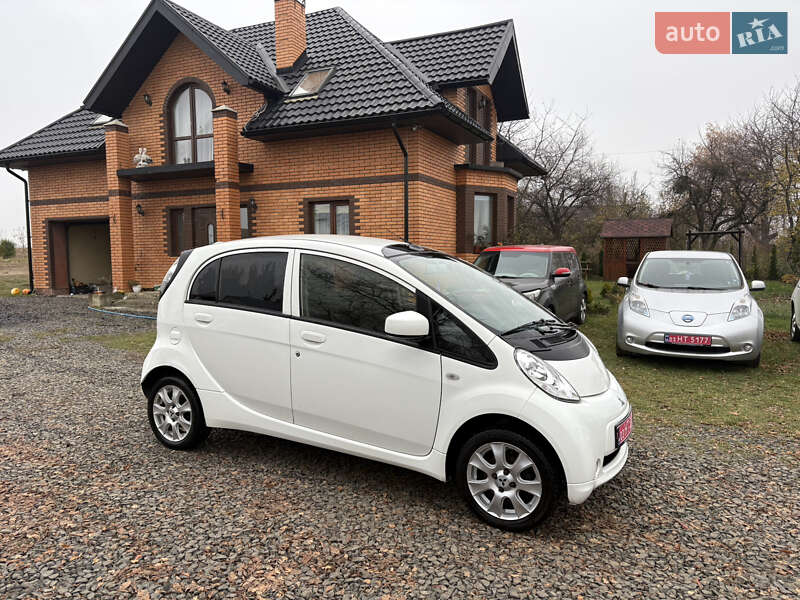 Хэтчбек Mitsubishi i-MiEV 2014 в Луцке