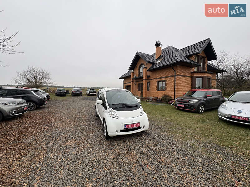 Хэтчбек Mitsubishi i-MiEV 2014 в Луцке