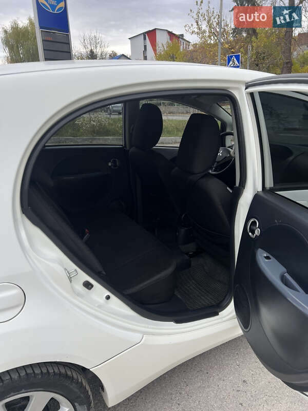 Хэтчбек Mitsubishi i-MiEV 2011 в Кременце фото 8 Хэтчбек Mitsubishi i-MiEV 2011 в Кременце