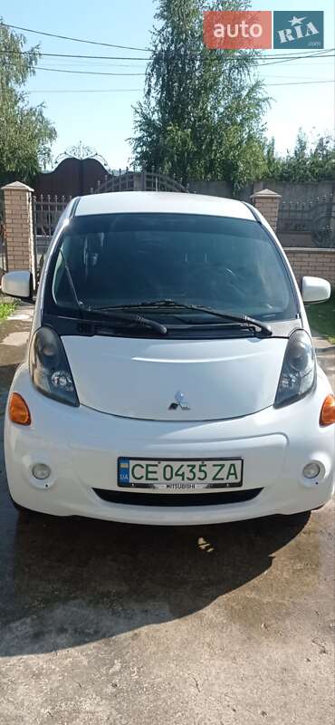 Хэтчбек Mitsubishi i-MiEV 2012 в Черновцах фото Хэтчбек Mitsubishi i-MiEV 2012 в Черновцах