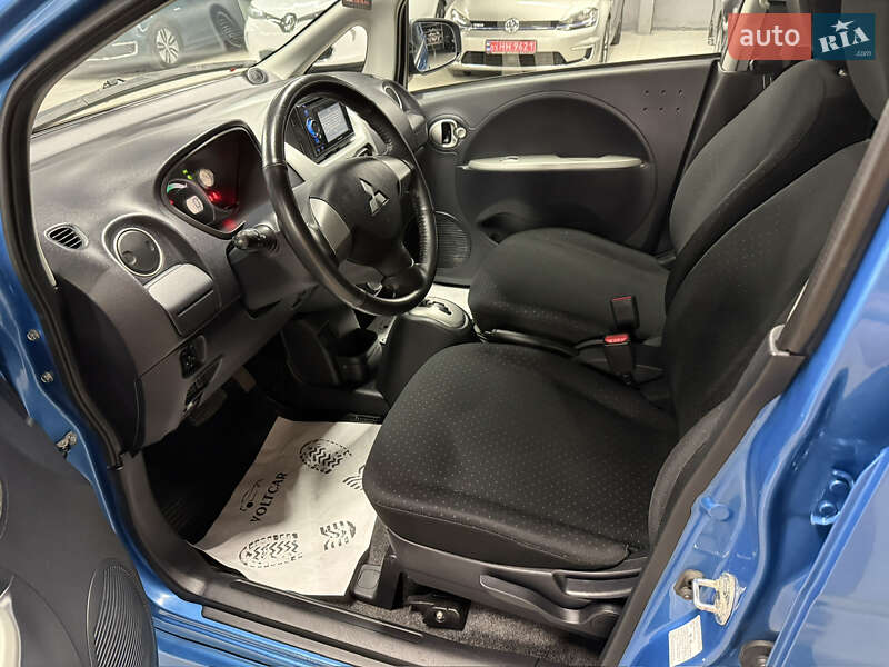Хетчбек Mitsubishi i-MiEV 2011 в Володимирі фото 11 Хетчбек Mitsubishi i-MiEV 2011 в Володимирі