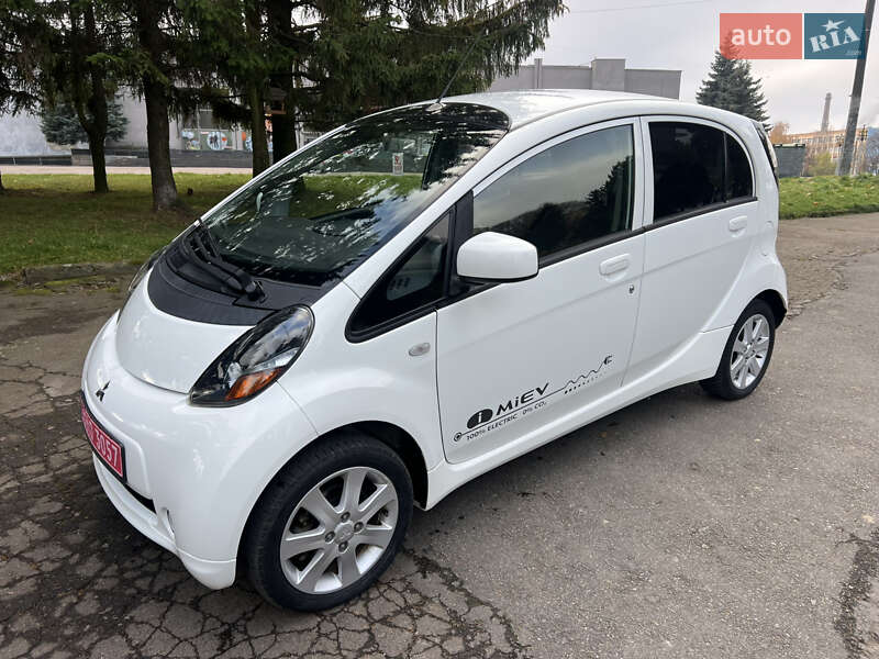 Хэтчбек Mitsubishi i-MiEV 2013 в Ровно фото 16 Хэтчбек Mitsubishi i-MiEV 2013 в Ровно