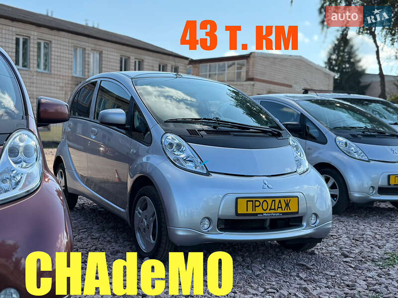 Mitsubishi i-MiEV 2014 Mitsubishi i-MiEV 2014