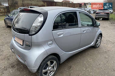 Хетчбек Mitsubishi i-MiEV 2010 в Дубні