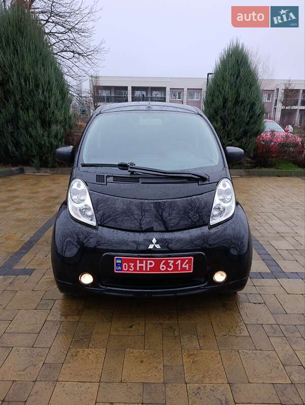 Хэтчбек Mitsubishi i-MiEV 2015 в Кременчуге фото 4 Хэтчбек Mitsubishi i-MiEV 2015 в Кременчуге