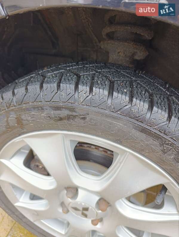 Хэтчбек Mitsubishi i-MiEV 2015 в Кременчуге фото 24 Хэтчбек Mitsubishi i-MiEV 2015 в Кременчуге