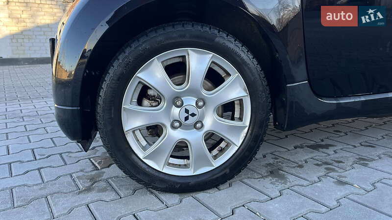 Хэтчбек Mitsubishi i-MiEV 2015 в Дубно