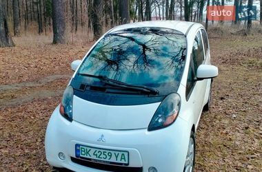 Хэтчбек Mitsubishi i-MiEV 2011 в Ровно