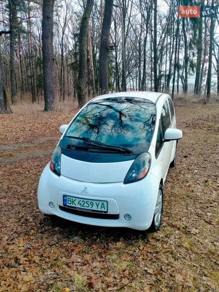 Mitsubishi i-MiEV 2011