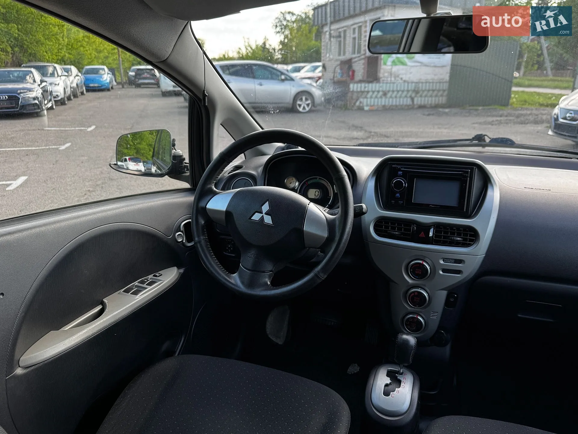 2012 Mitsubishi i-MiEV - мініатюра 21