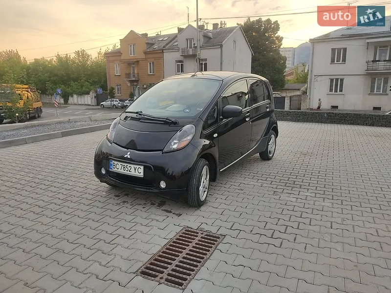 Mitsubishi i-MiEV 2011