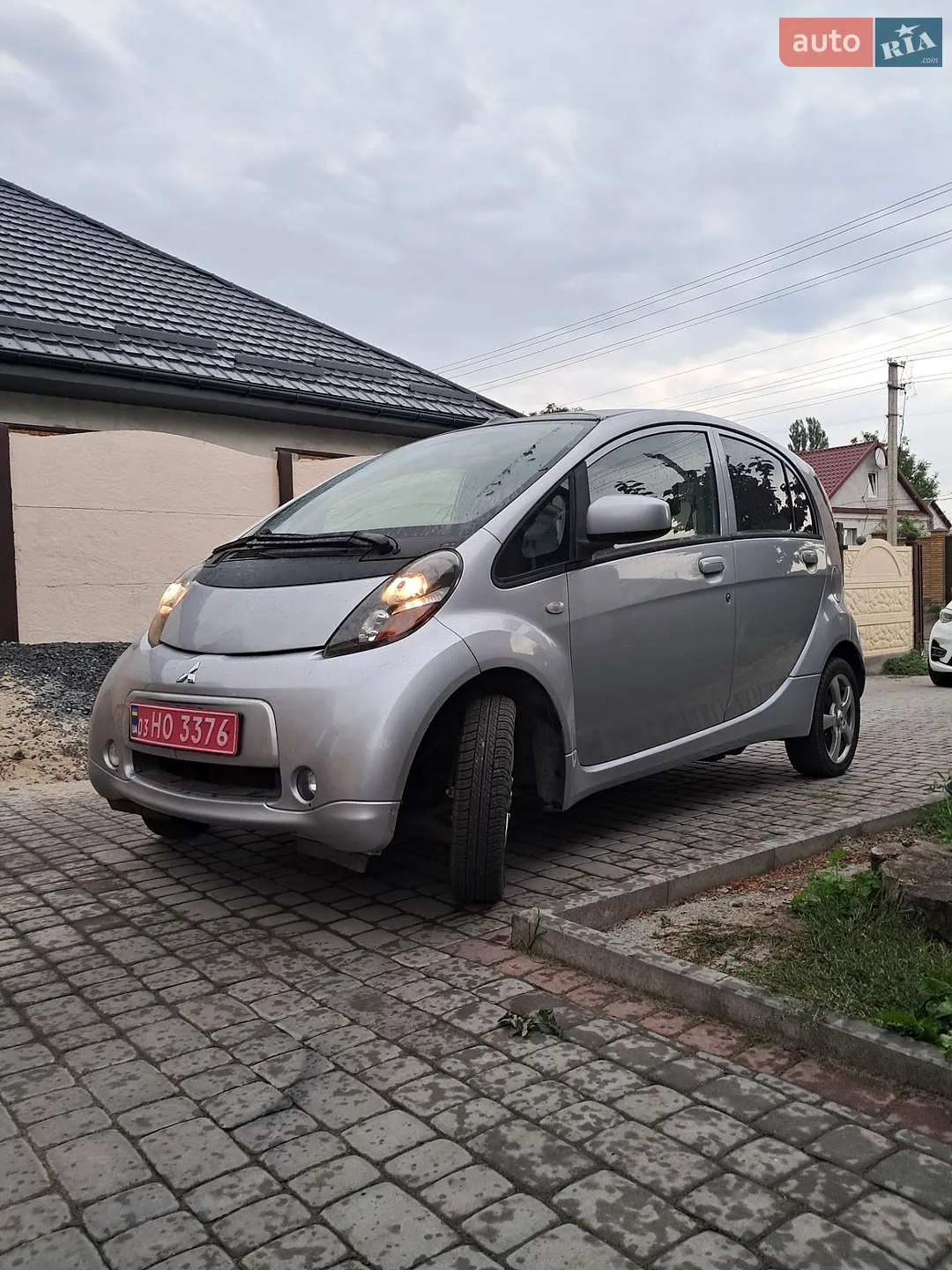 2011 Mitsubishi i-MiEV - мініатюра 2