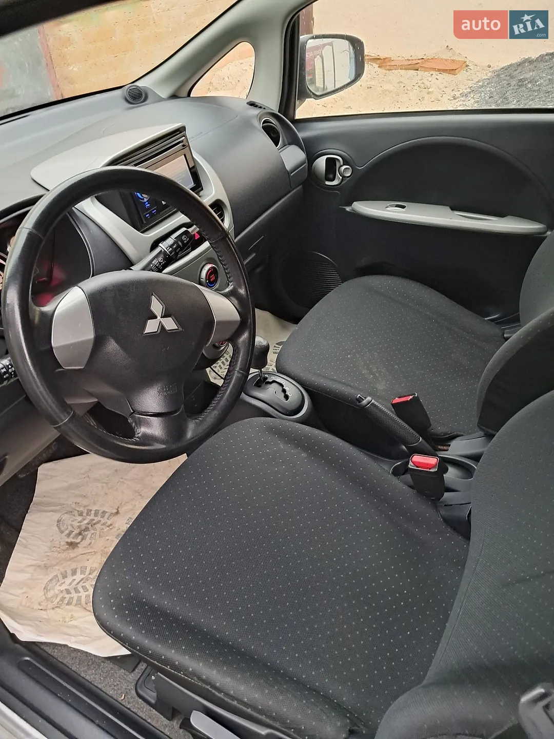 2011 Mitsubishi i-MiEV - мініатюра 13