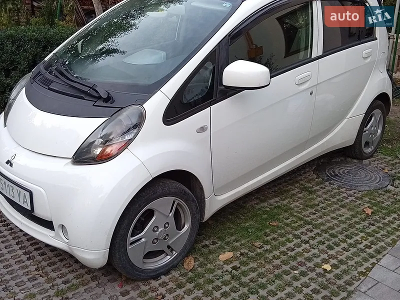 Mitsubishi i-MiEV 2011