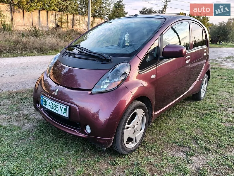 Mitsubishi i-MiEV 2011