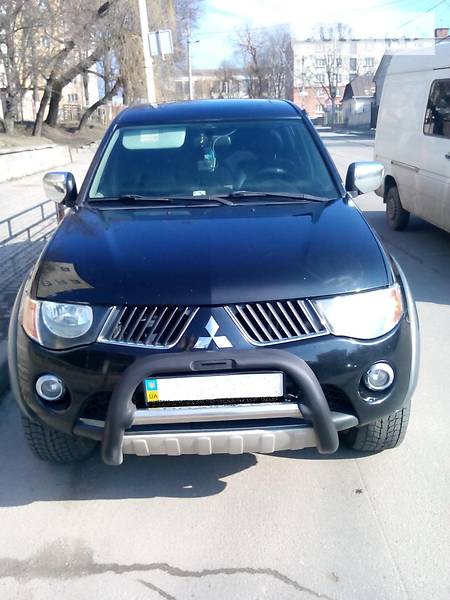 Внедорожник / Кроссовер Mitsubishi L 200 2008 в Тернополе